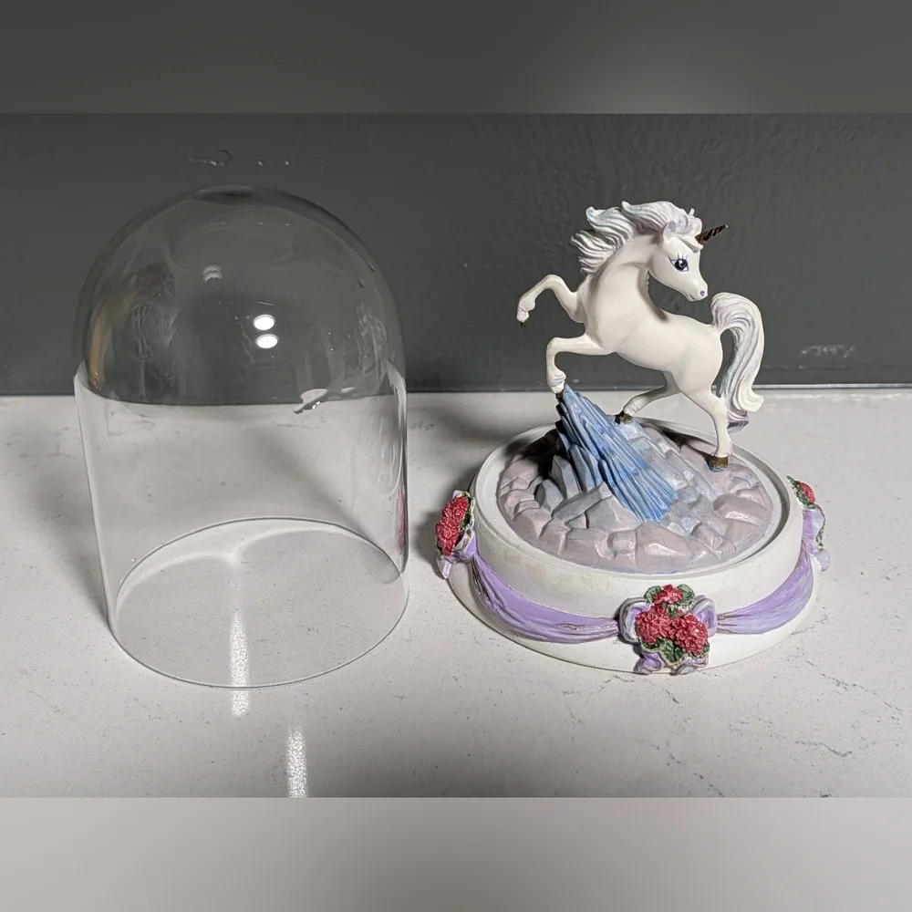 Vintage Unicorn Of Friendship Figurine In Dome, The Franklin Mint, Limited Ed.